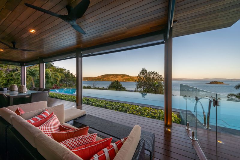 10 Lounge Across Pool Morning (9366) - Copy