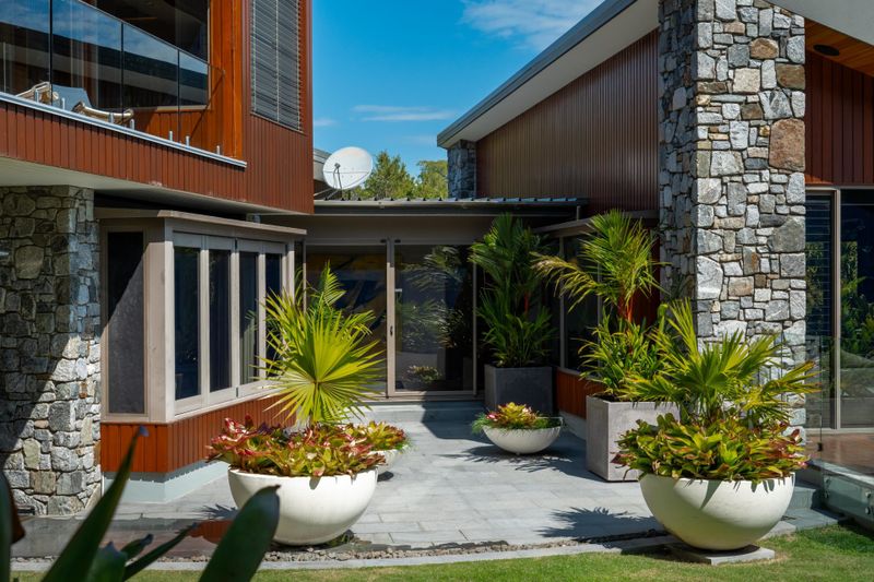 28 Courtyard (8946) - Copy
